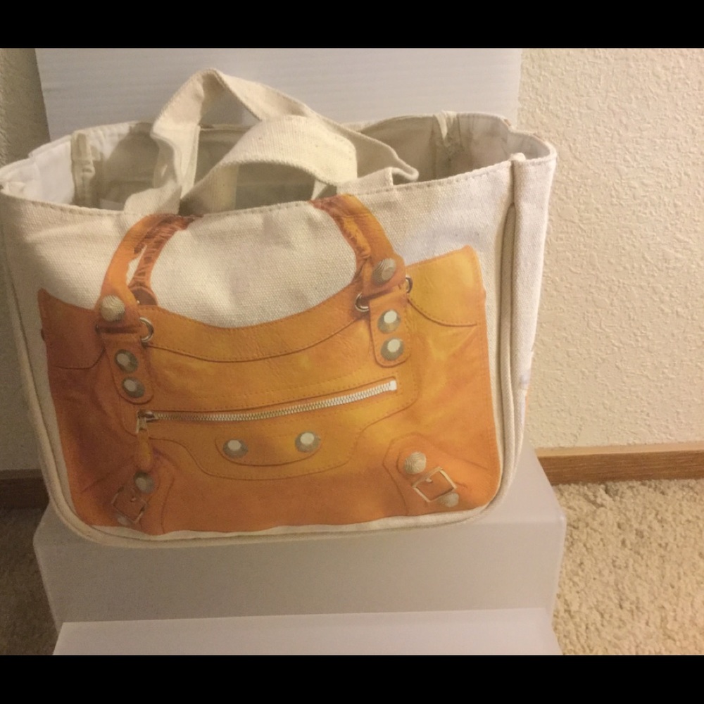 Canvas tote bag